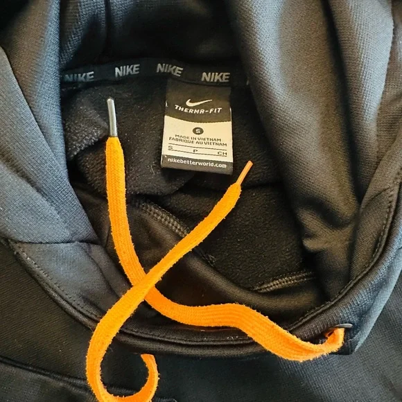 Nike Black Hoodie Sweatshirt with and White Sleeve Logos - Picture 4 of 7